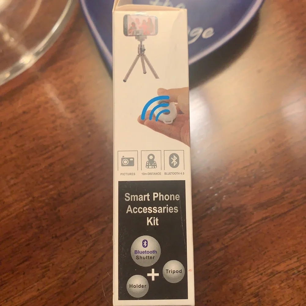 Bluetooth remote for taking pictures and videos - Picture 4 of 4